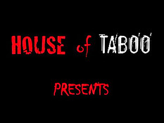 Темнокожую девушку связали и оттрахали длинным фаллоимитатором