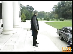 Билл Клинтон и Моника Левински занимаются сексом в Овальном кабинете