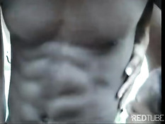 Межрасовый групповой анальный и вагинальный секс возле водопада