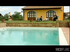 Групповуха свингеров на загородной вилле продолжалась целый день