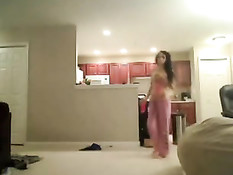 Две молоденькие лесбиянки включили видеокамеру и показали себя