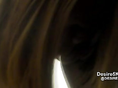 Чёрная девушка в красных трусиках трётся попкой об член и дрочит