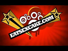 Чёрная проститутка сосёт большой хуй клиента после оплаты её услуг