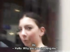 Чешская девка встреченная на улице города за деньги готова на минет