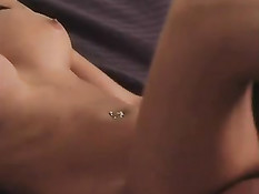 Порно фильм о счастливой семейной жизни американских свингеров