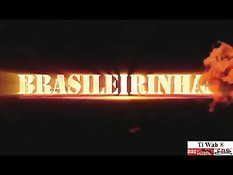 Перед сексом с мужиком бразильянка танцует в платье без трусиков