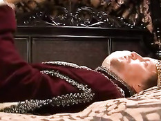 Сисястая Aletta Ocean с подружками снимается в историческом порно