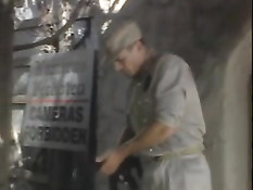 Чешская красавица Nikita Denise занимается сексом в армейской форме