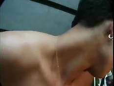 Эта шалава трахалась во дворе с большой компанией чёрных мужиков