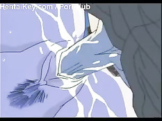 Парень встретил и оттрахал в ночном парке девушку в розовом плаще