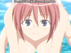 Очкастую хентай девчонку с огромными сиськами отодрали на огороде