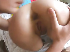 Симпатичная русская малышка снимается в очередном анальном порно