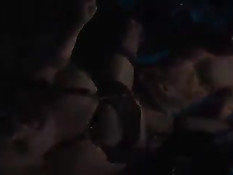 Две блондинки в чёрном кожаном белье оттрахали связанного мужика