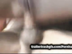 Жёсткое анальное порево парня с молодой шлюшкой возле бассейна