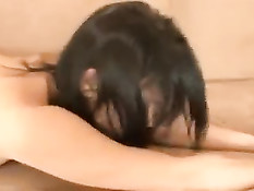 Умелая Stephanie Sage показала парню как она умеет дрочить ногами