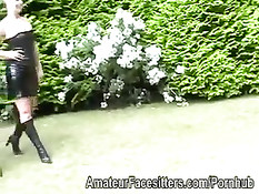 Жёсткое доминирование трёх женщин над двумя мужчинами во дворе