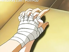 Парень снял с малышки лифчик и сделав куннилингус отодрал на лавке