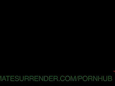 Победительница в секс борьбе лесбиянок может оттрахать проигравшую