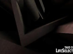 Лесбиянка оттрахала девушку страпоном, а мужик насадил её на член