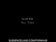 Покорная девушка должна делать хозяину минет несколько раз в день