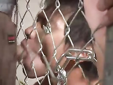 Связанного азиатского гея отхлестали плетью и оттрахали в задницу