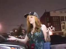 Молодые шалавы показывают письку и сиськи в общественных местах