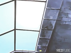 Аниме девушка превращается в вампира после жёсткого секса с парнем