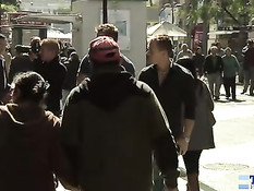 Три голубых парня днём гуляли по городу, а вечером занимались сексом