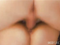 Худая блондинка Crystal Heart на улице дрочит мужику и лижет анус