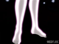 Супер сексуальная детка делает парню минет чтобы отвлечь от компа