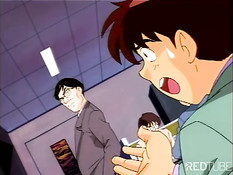 Супер сексуальная детка делает парню минет чтобы отвлечь от компа