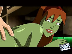 Он всунул член в рот зелёной девушке, а потом трахнул раком в анал