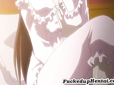 Хентай девушка зашла в комнату к подруге и оттрахала её страпоном