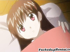 Хентай девушка зашла в комнату к подруге и оттрахала её страпоном