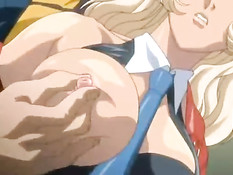 Молодой человек любит трахать аниме девок в городском транспорте