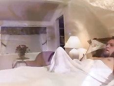 Жена привела мужу двух молоденьких шлюшек и наблюдала за сексом