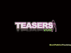 Молодая Scarlett Fay гуляет голышом по автостоянке и мастурбирует