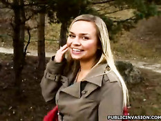 Европейская блондинка согласна отсосать на улице и сняться в порно