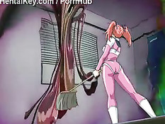 Застал аниме девочку в раздевалке и отодрал после страстного минета