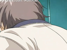 Застал аниме девочку в раздевалке и отодрал после страстного минета