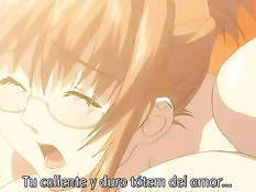 Аниме малышка в очках отсосала на свежем воздухе и встала раком