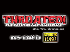 Сексуальная девушка с большой задницей дрочит член и лижет яйца