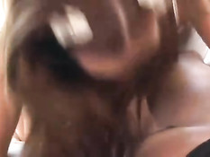 Юная Sabrina Jade дрочит члены и получает двойное проникновение