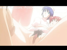 Аниме медсестра занималась сексом с парнем, а подруга наблюдала