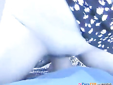 Пара Кайла и Бен выехали на природу, чтобы в лесу заняться сексом