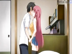 Сисястая хентай детка с розовыми волосами делала минет на кровати