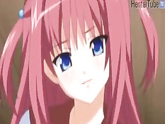 Сисястая хентай детка с розовыми волосами делала минет на кровати