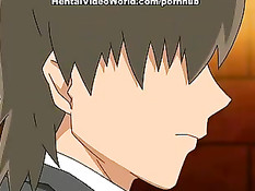 Сексуальная хентай девушка в розовом халатике трахается с парнем