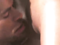 Мужик хорошо провёл время на пляже с латинской девкой Дженифер