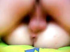 Подарил подруге страпон, который она сразу решила испытать в деле